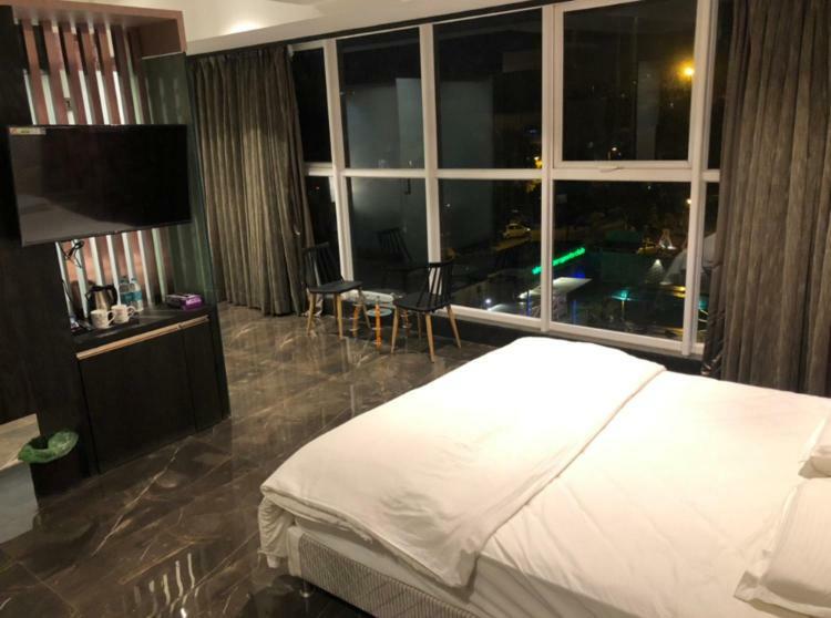 Virat Ambe Sports Club Otel Ulhāsnagar Dış mekan fotoğraf